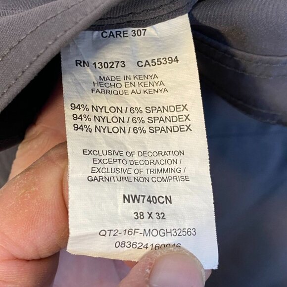 Wrangler Mens Pants 38x32 Gray Nylon & Spandex Pants With Button Closure & Side - Picture 3 of 10